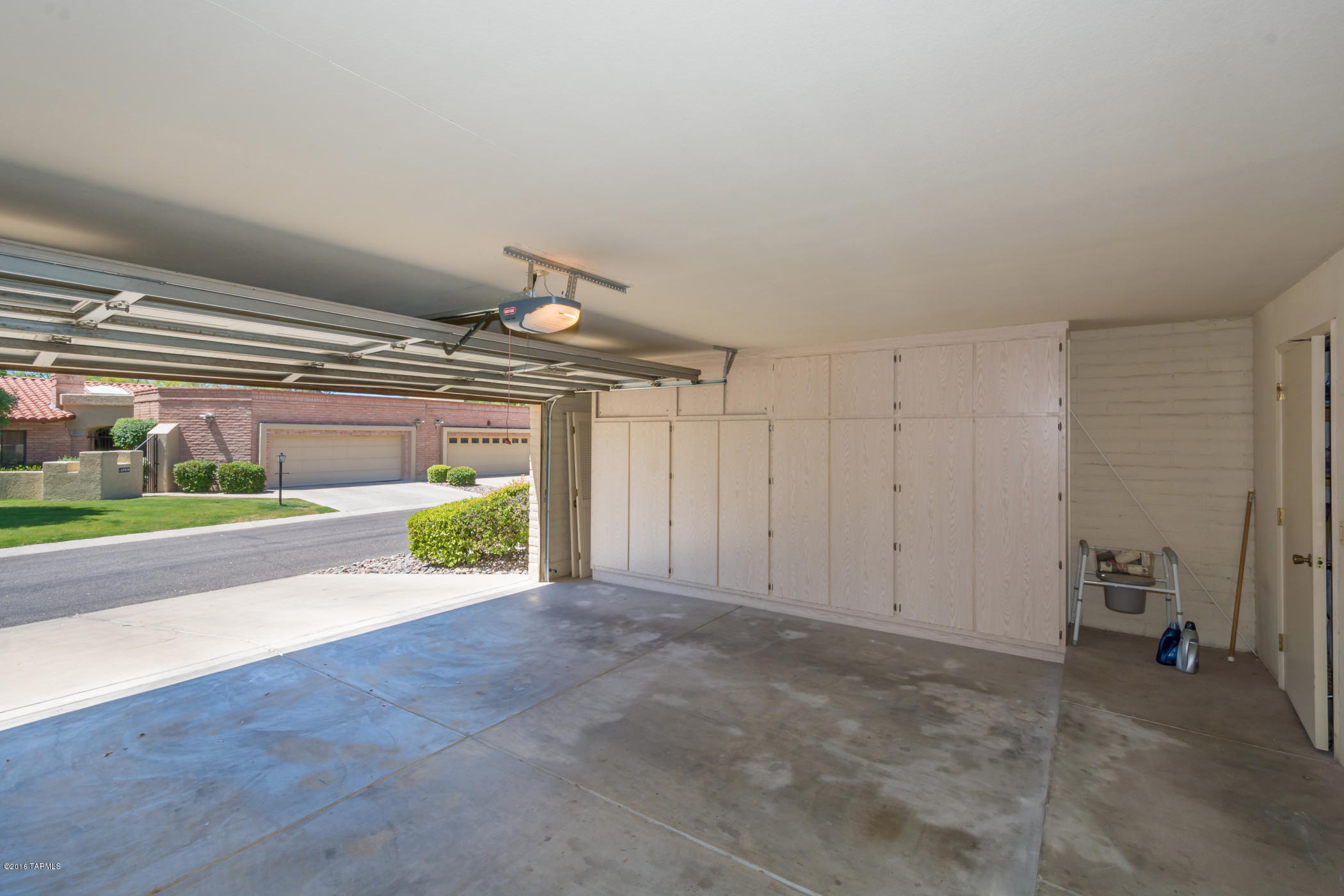 Riverbend Sabino Canyon Rd Amd - Residential