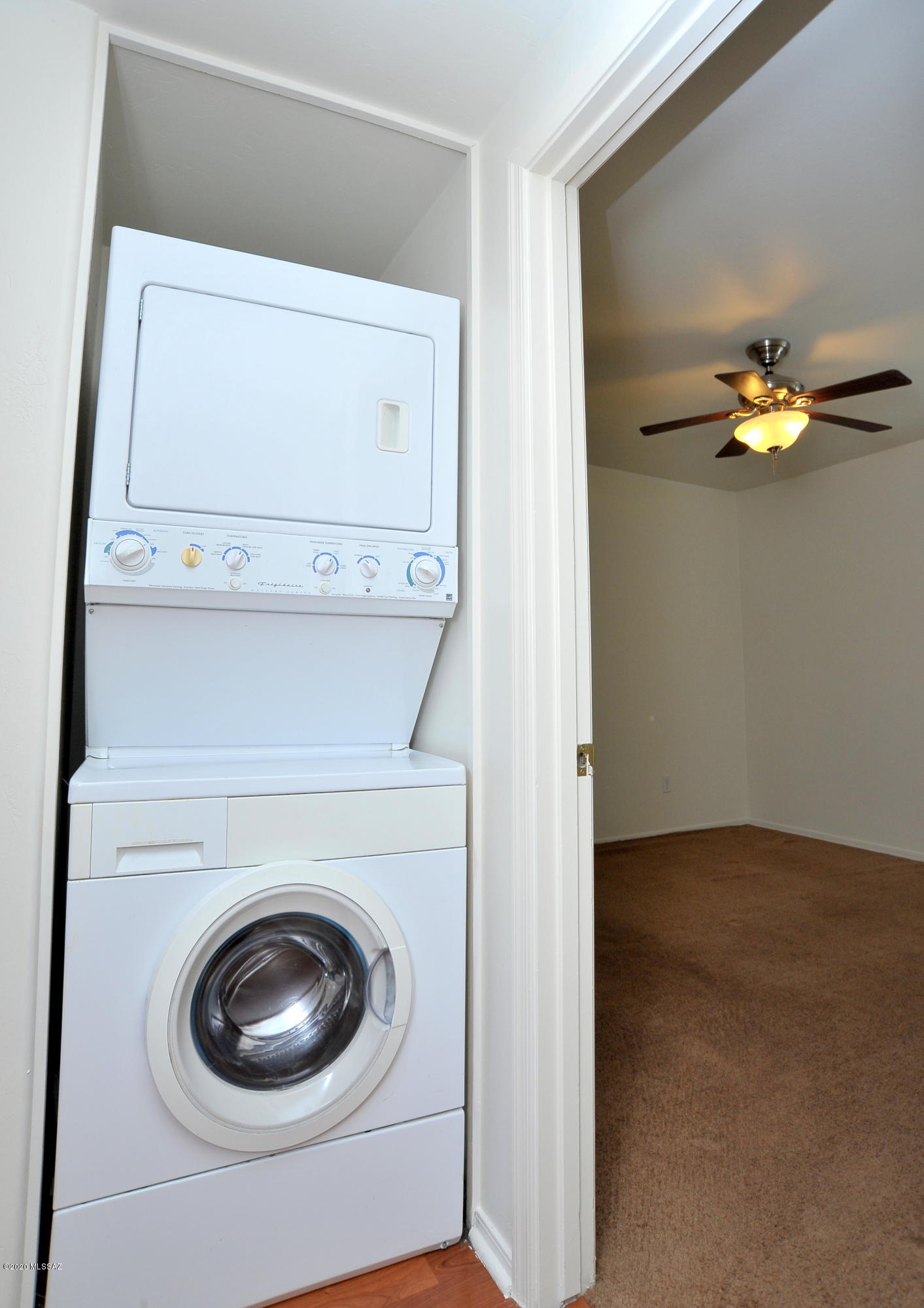 Estrella Sub Amd - Residential
