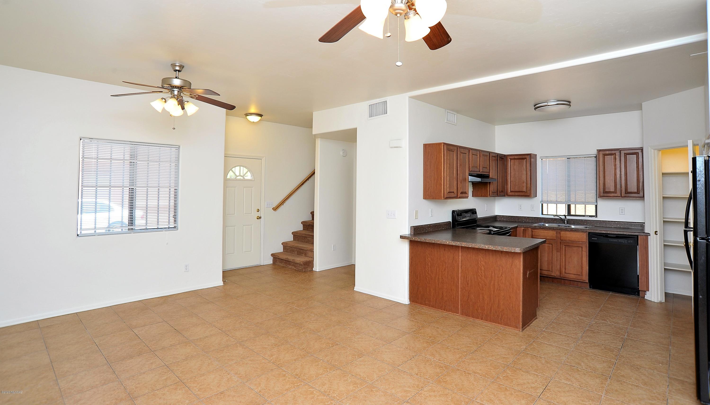 Estrella Sub Amd - Residential