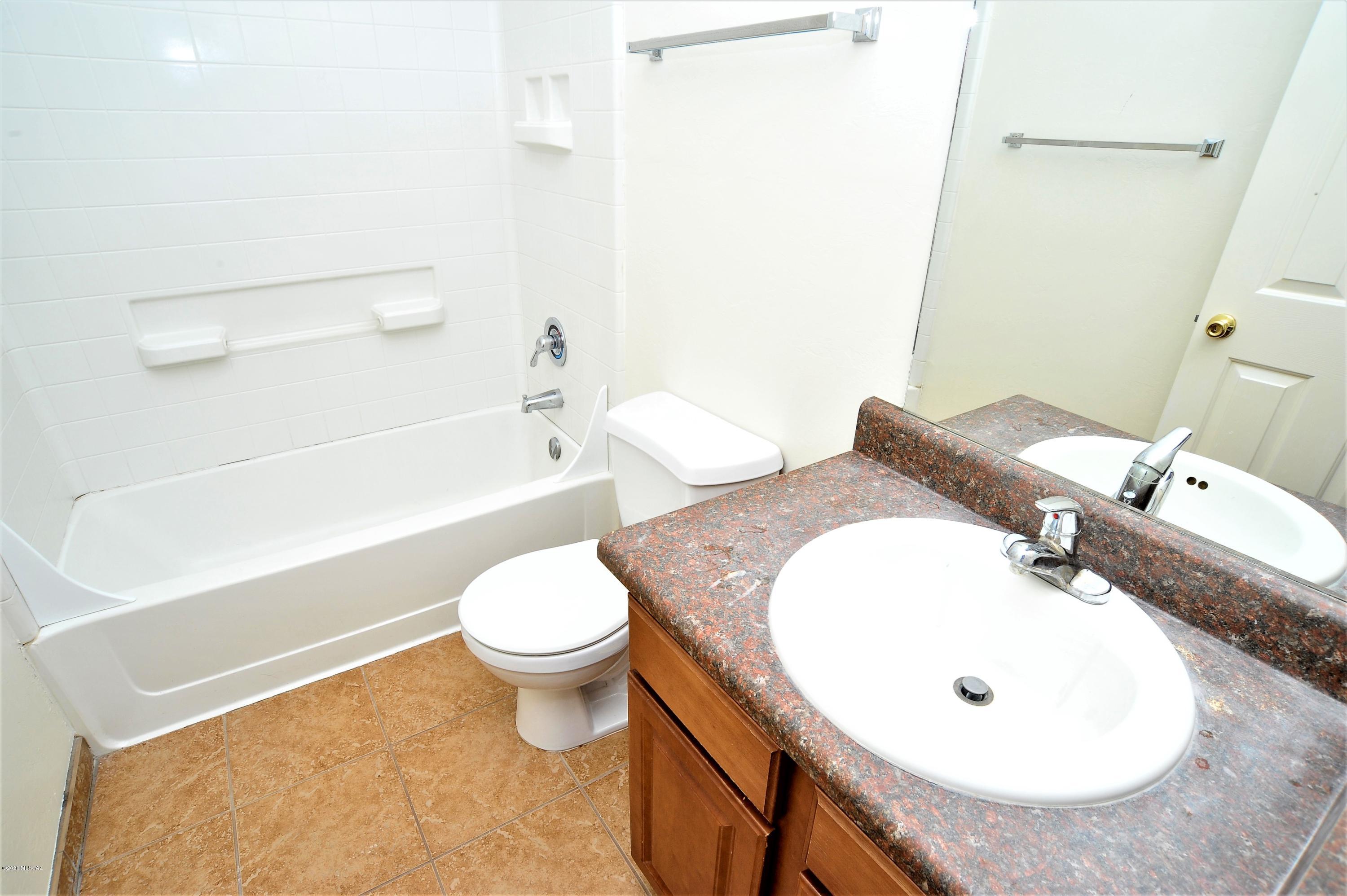 Estrella Sub Amd - Residential