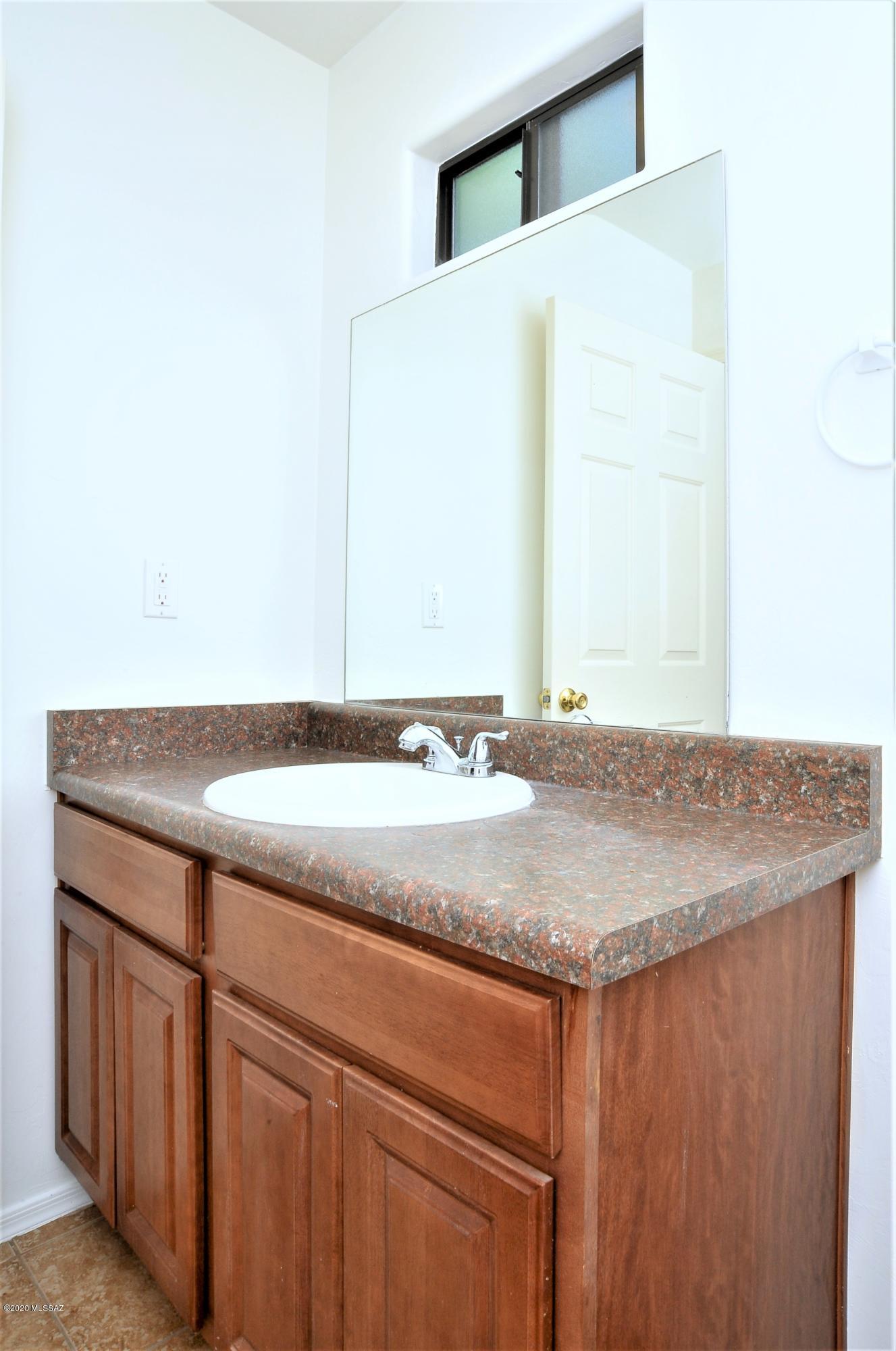 Estrella Sub Amd - Residential