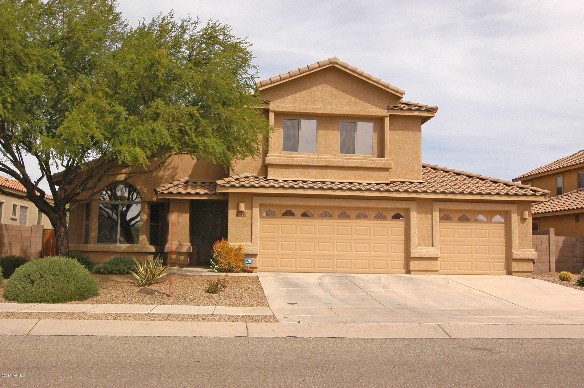 Empire Vista (1-153) - Residential