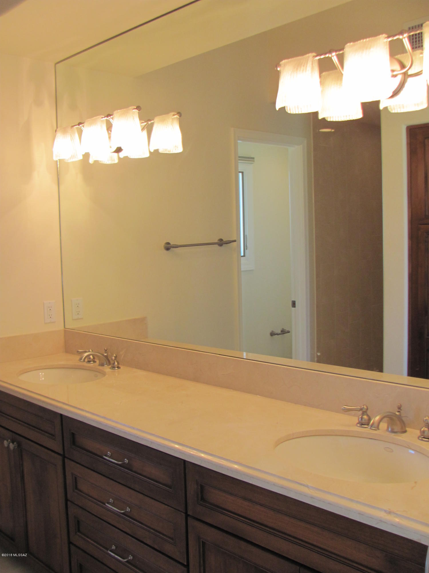 Oro Valley Estates - Residential Lease