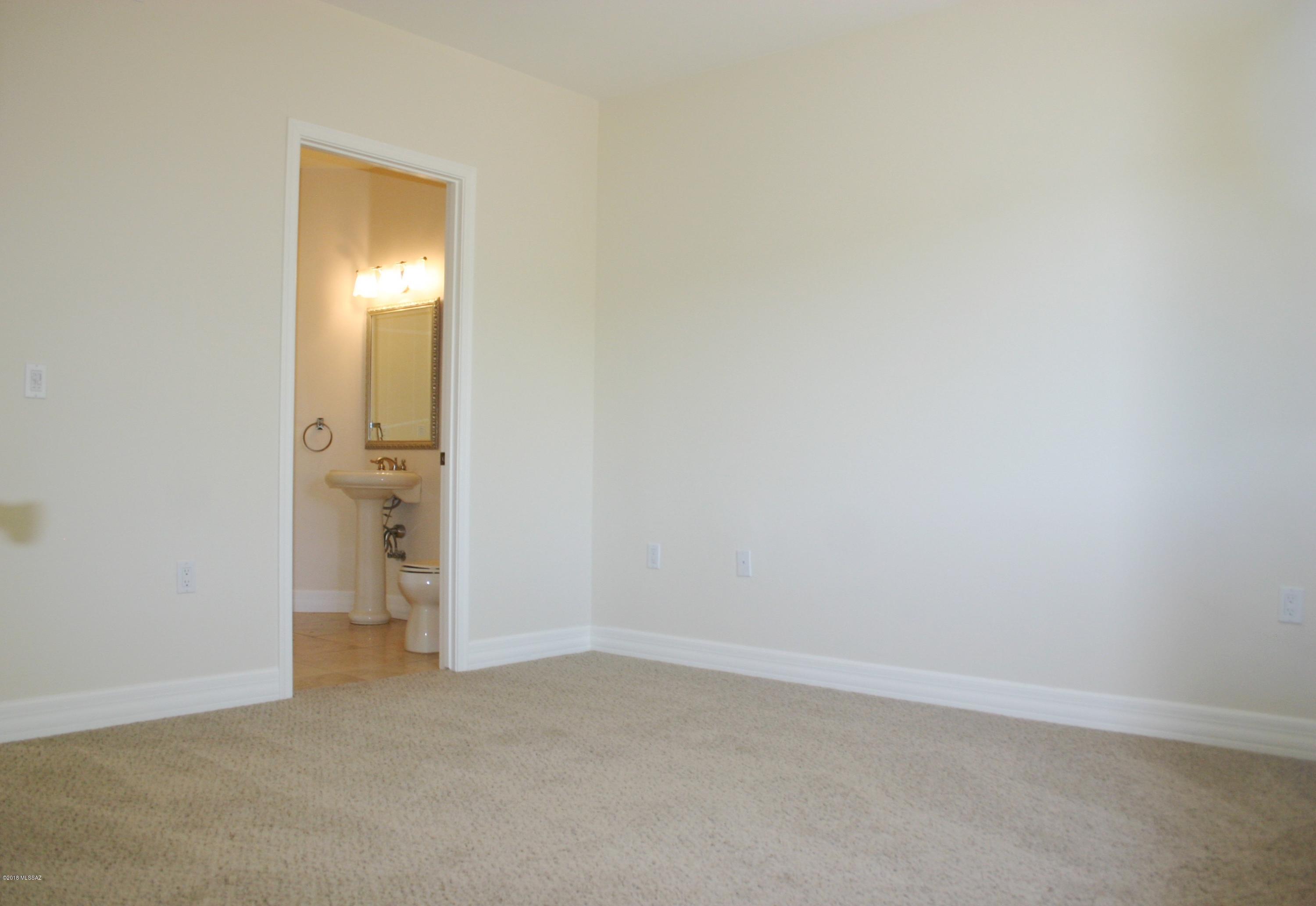 Oro Valley Estates - Residential Lease