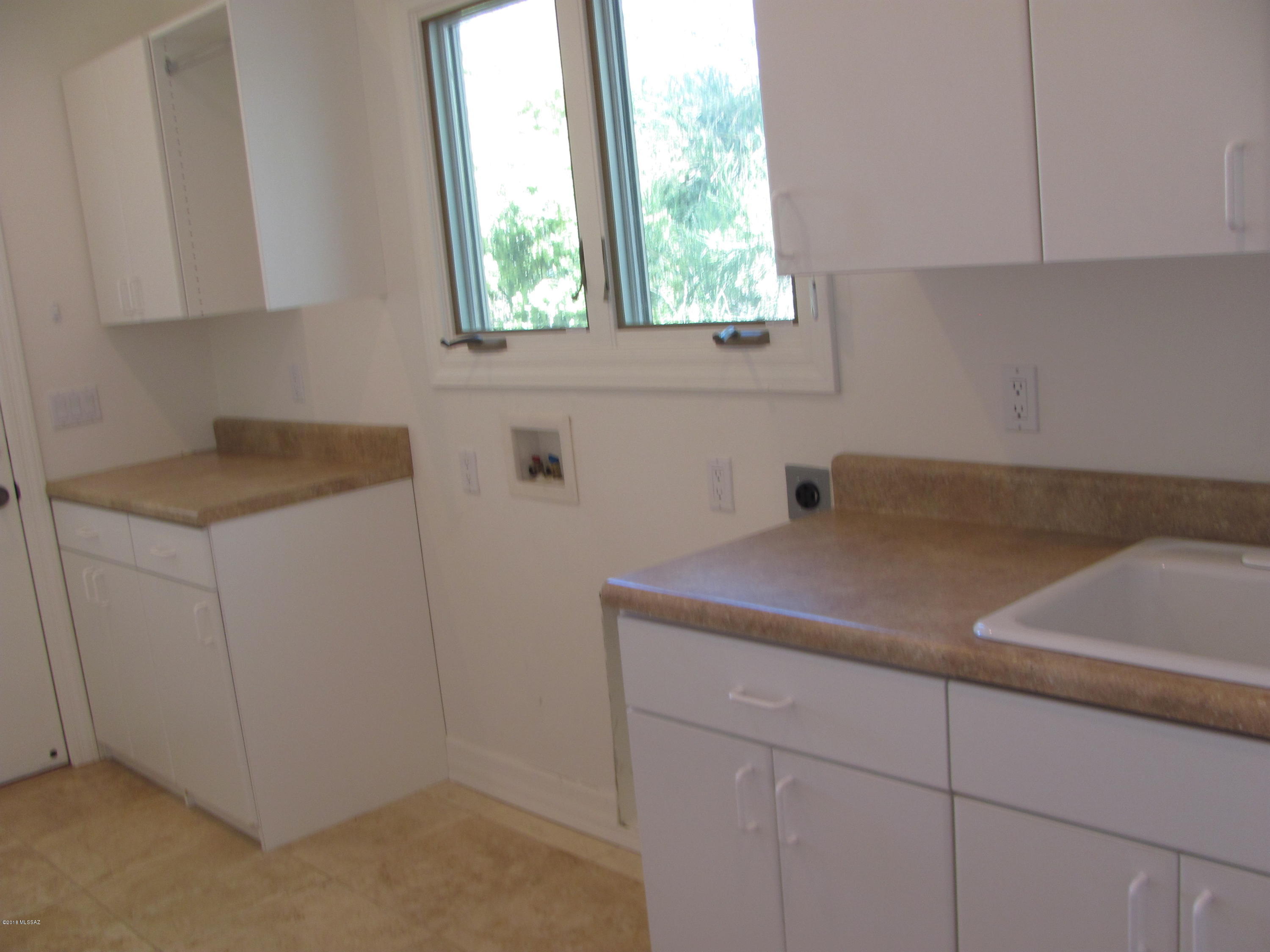 Oro Valley Estates - Residential Lease