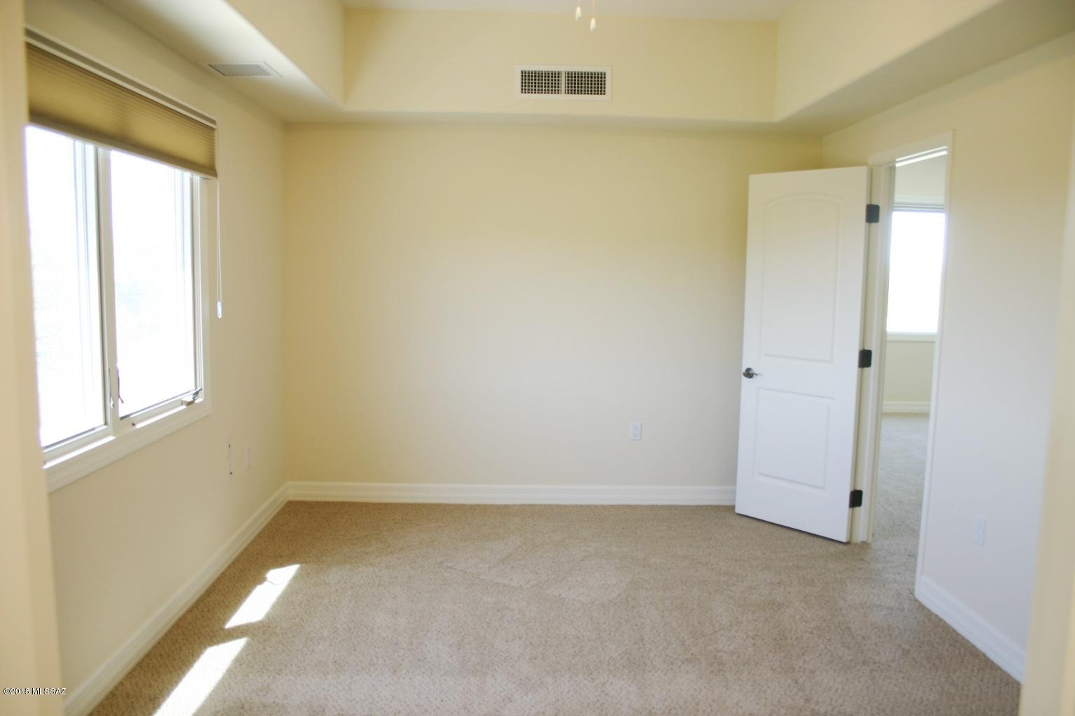 Oro Valley Estates - Residential Lease