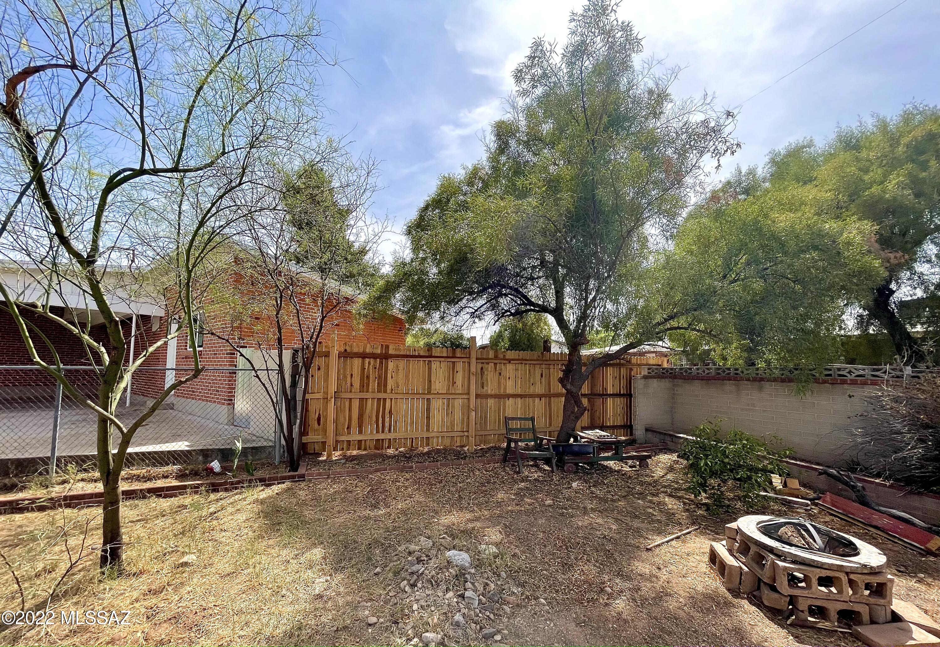 Vista Del Sahuaro - Residential