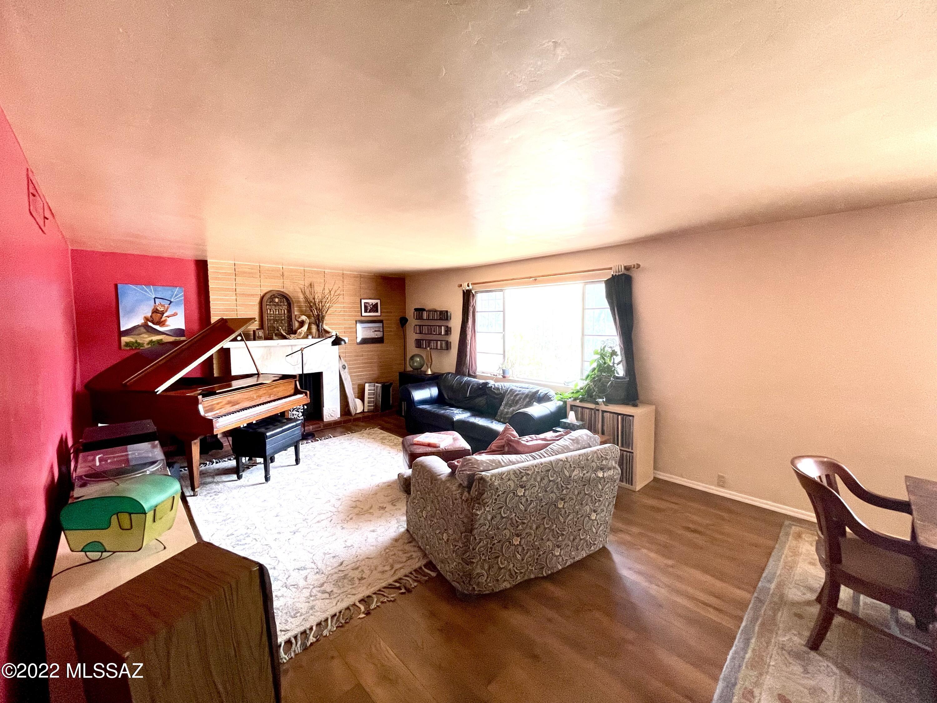 Vista Del Sahuaro - Residential