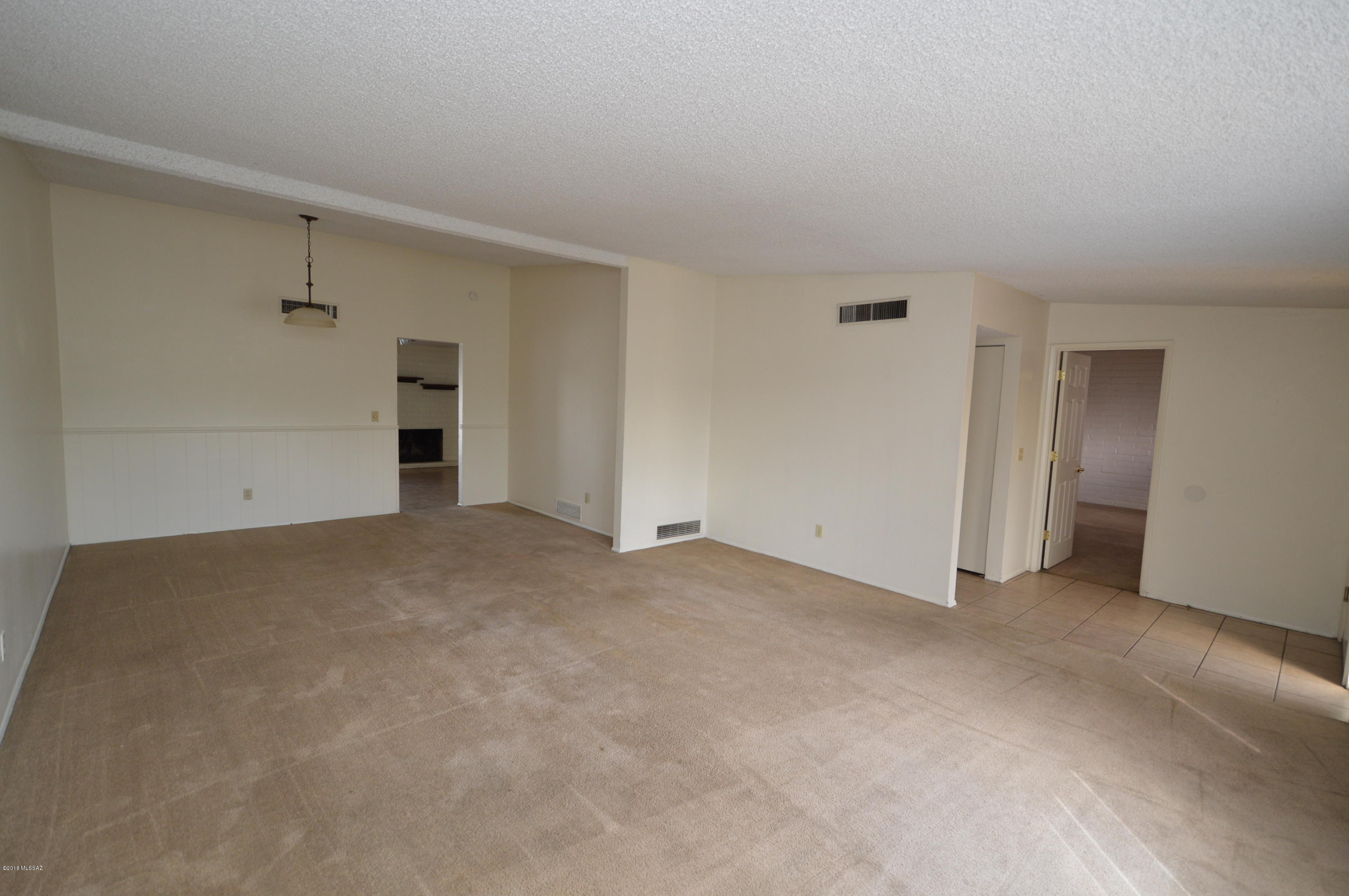Hidden Hills (104-200) - Residential Lease