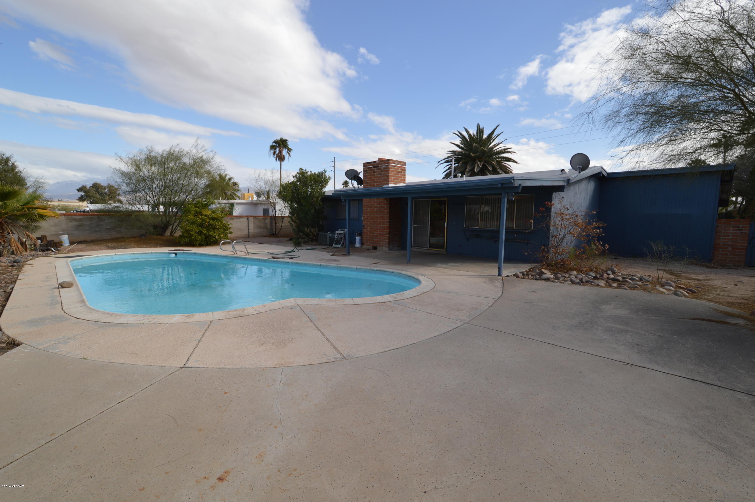 Hidden Hills (104-200) - Residential Lease
