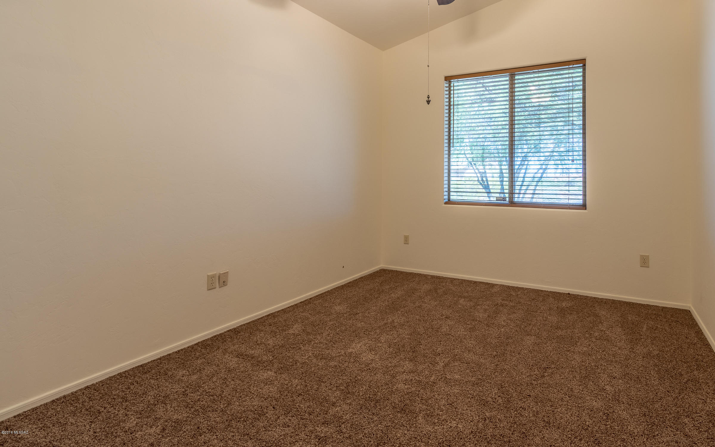 Rancho Del Lago (1-100) - Residential