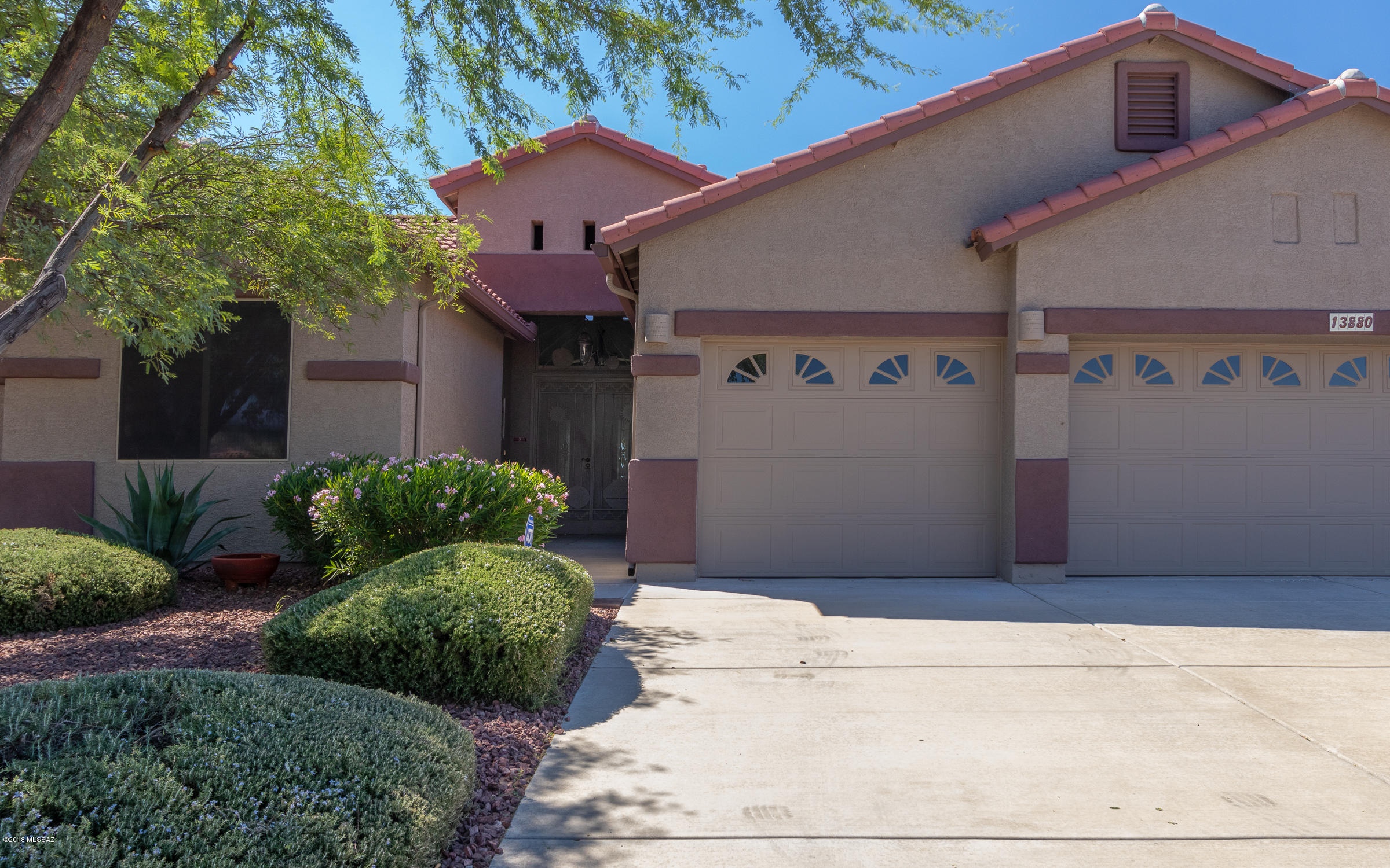 Rancho Del Lago (1-100) - Residential