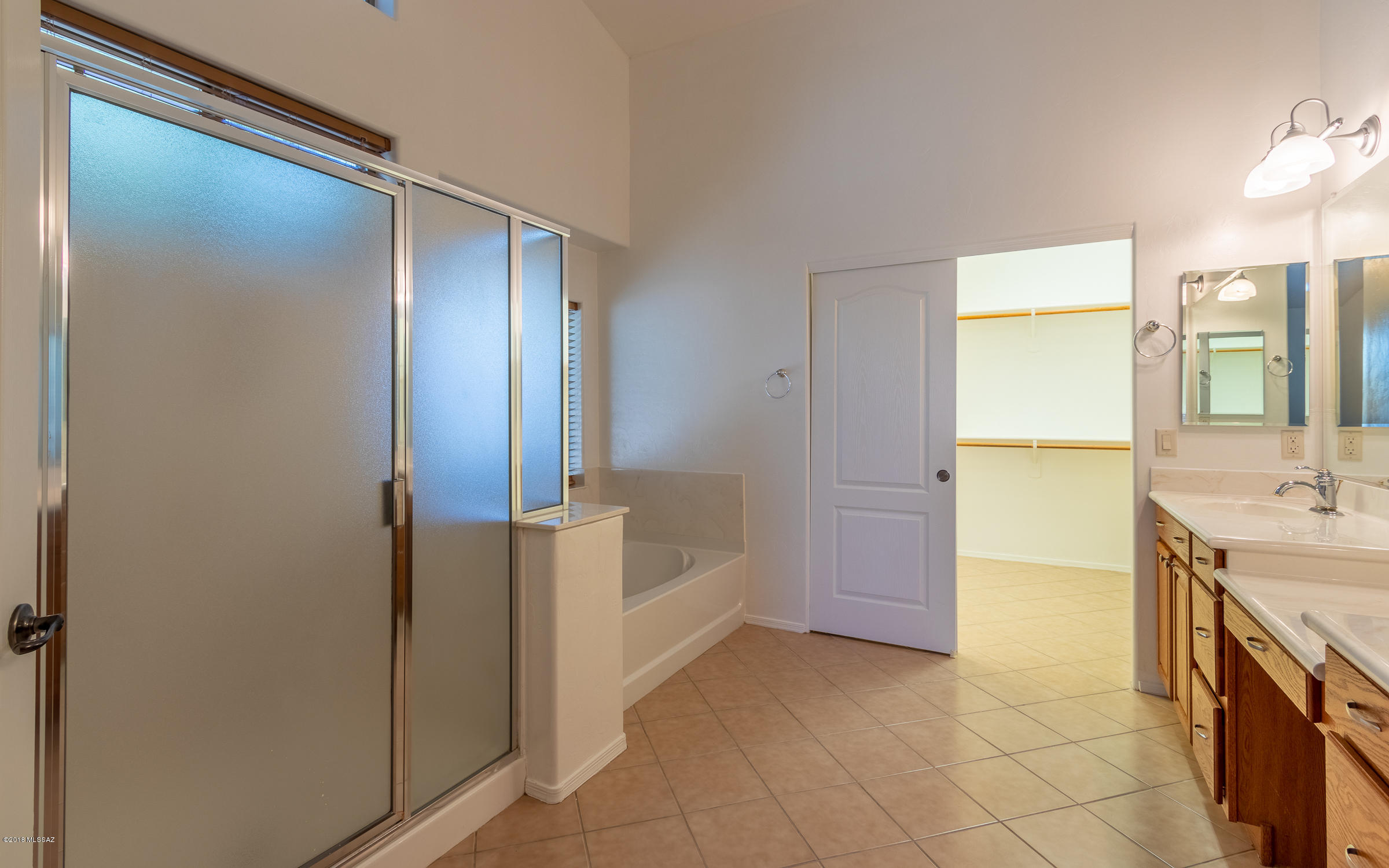 Rancho Del Lago (1-100) - Residential