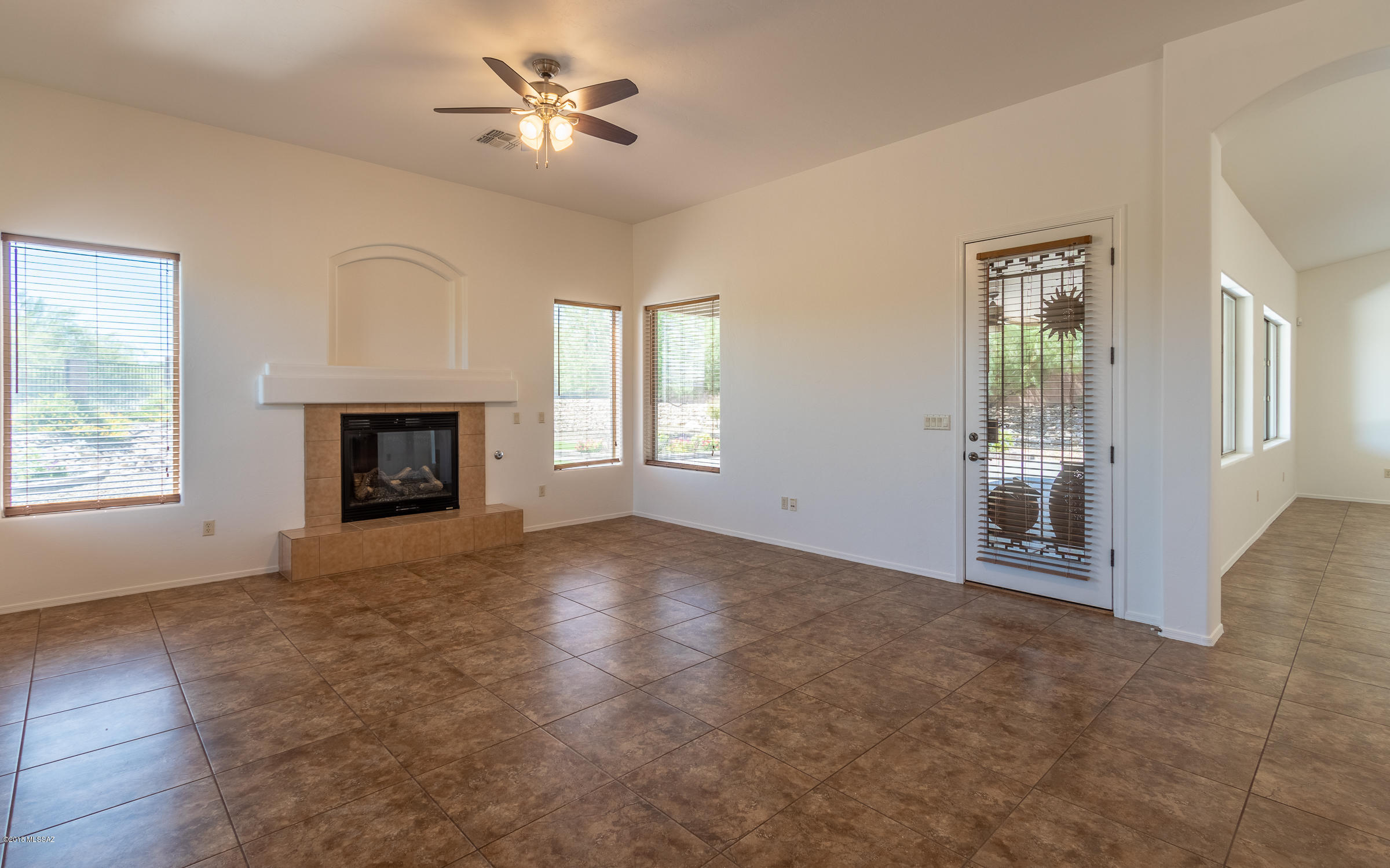 Rancho Del Lago (1-100) - Residential