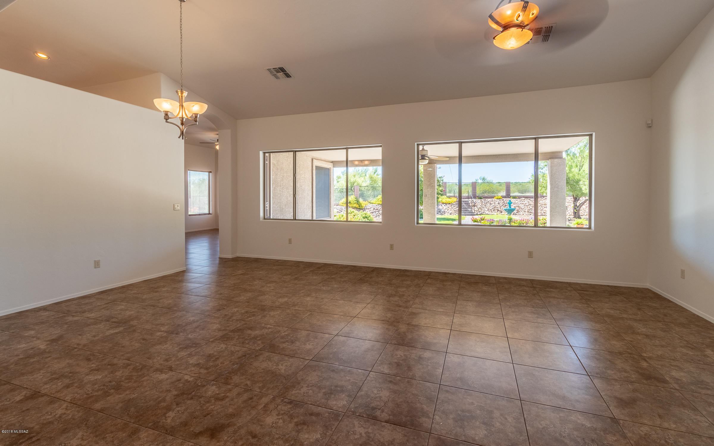 Rancho Del Lago (1-100) - Residential