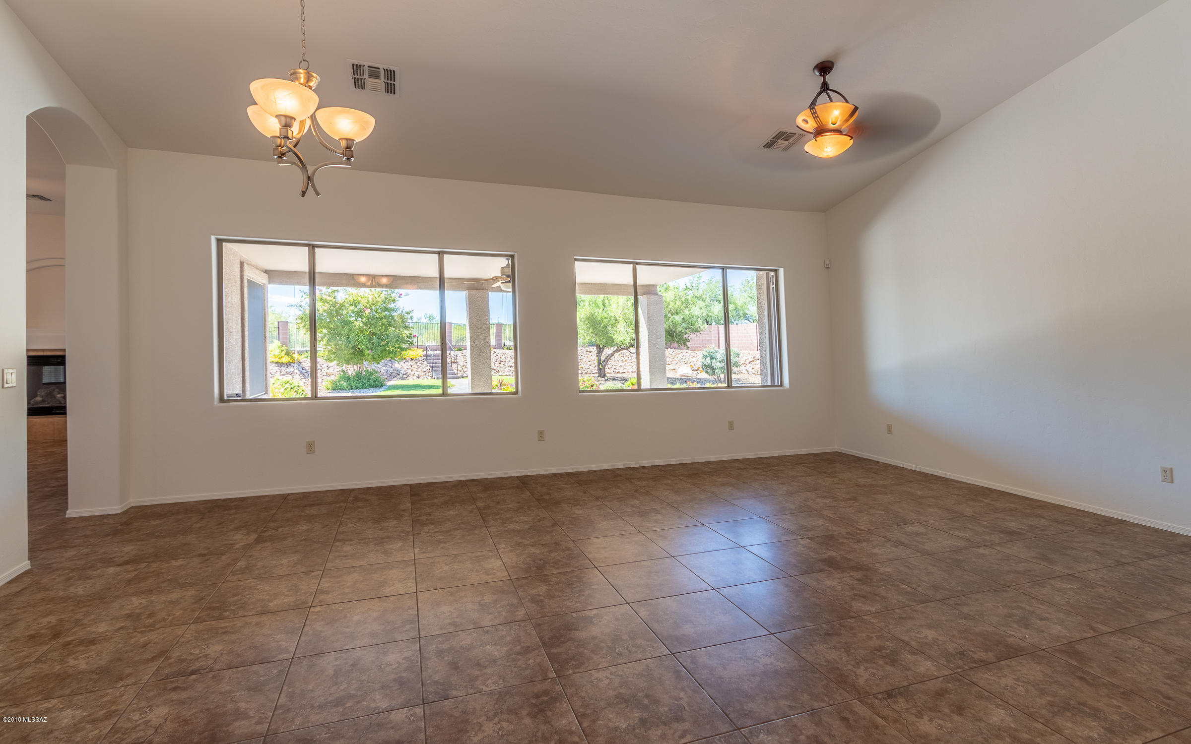 Rancho Del Lago (1-100) - Residential