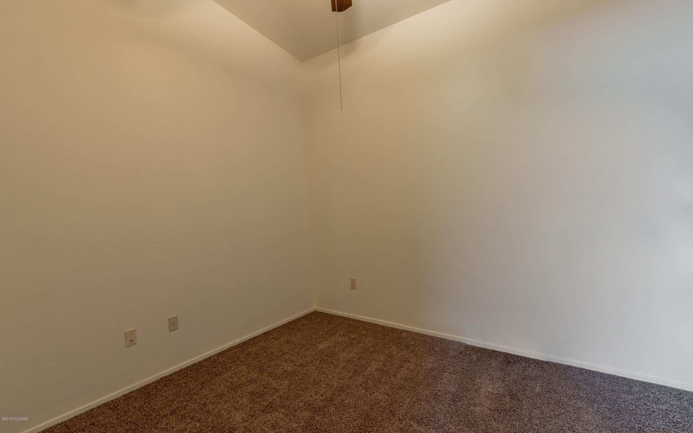 Rancho Del Lago (1-100) - Residential