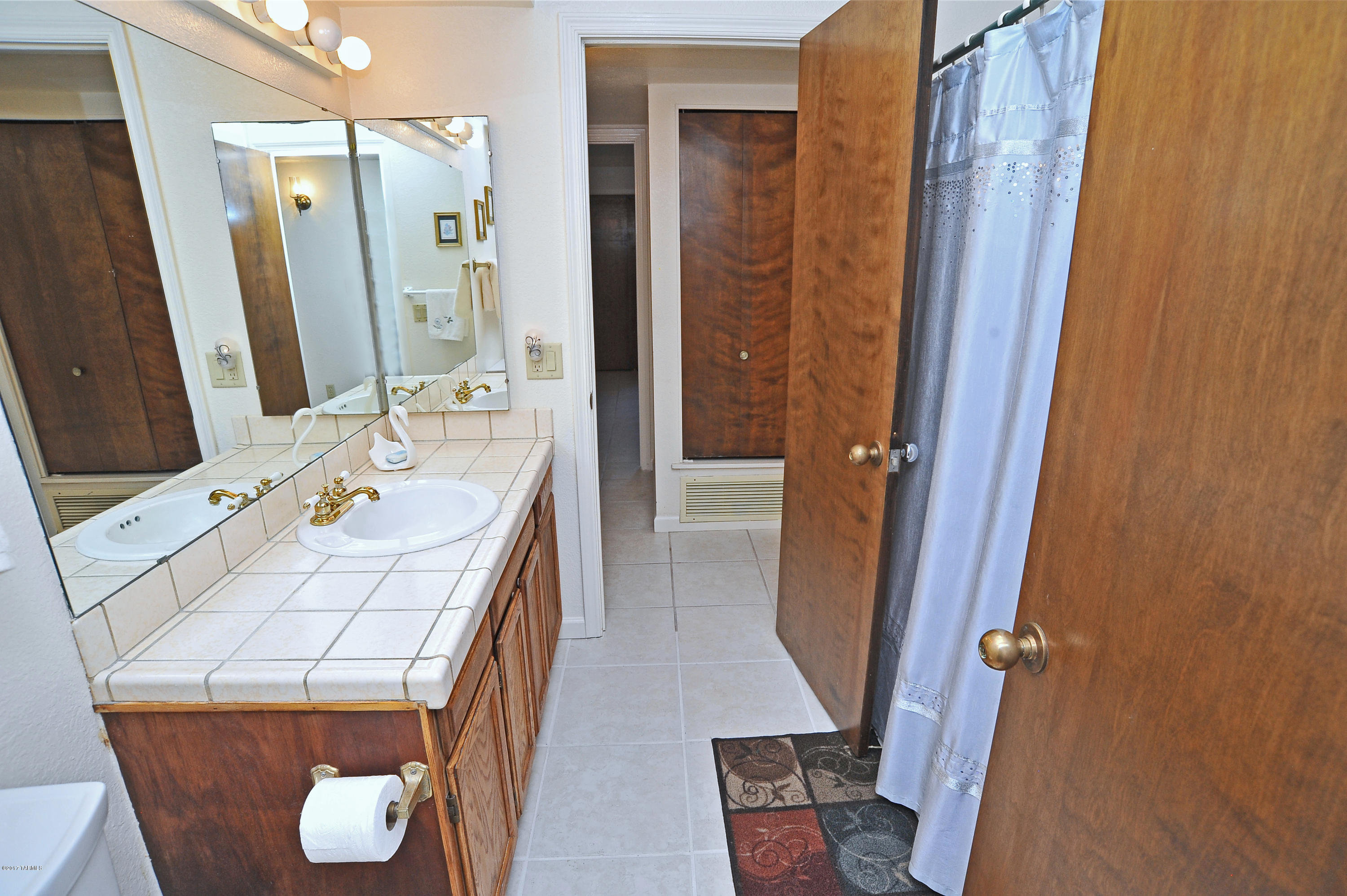 El Dorado Townhomes - Residential