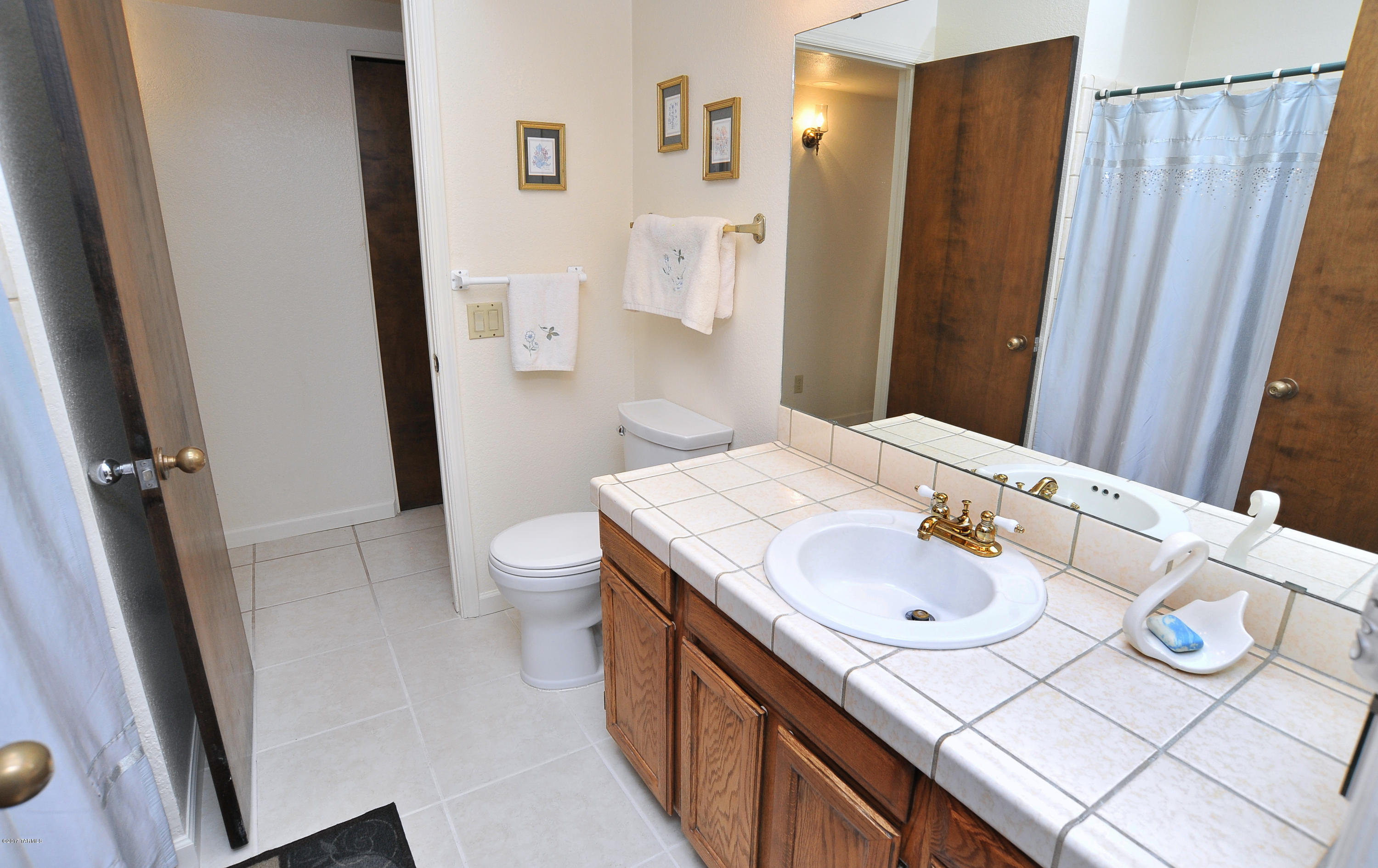 El Dorado Townhomes - Residential