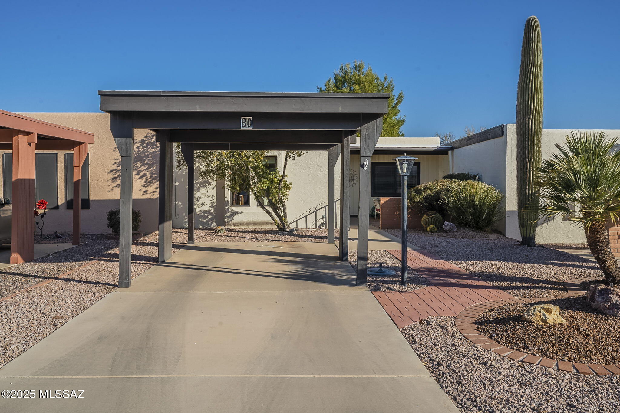 Green Valley Townhouses NO.7 - Residential