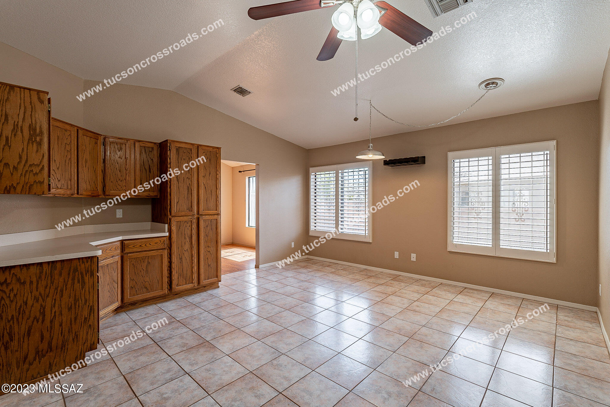 Kachina Ridge(1-27) - Residential Lease