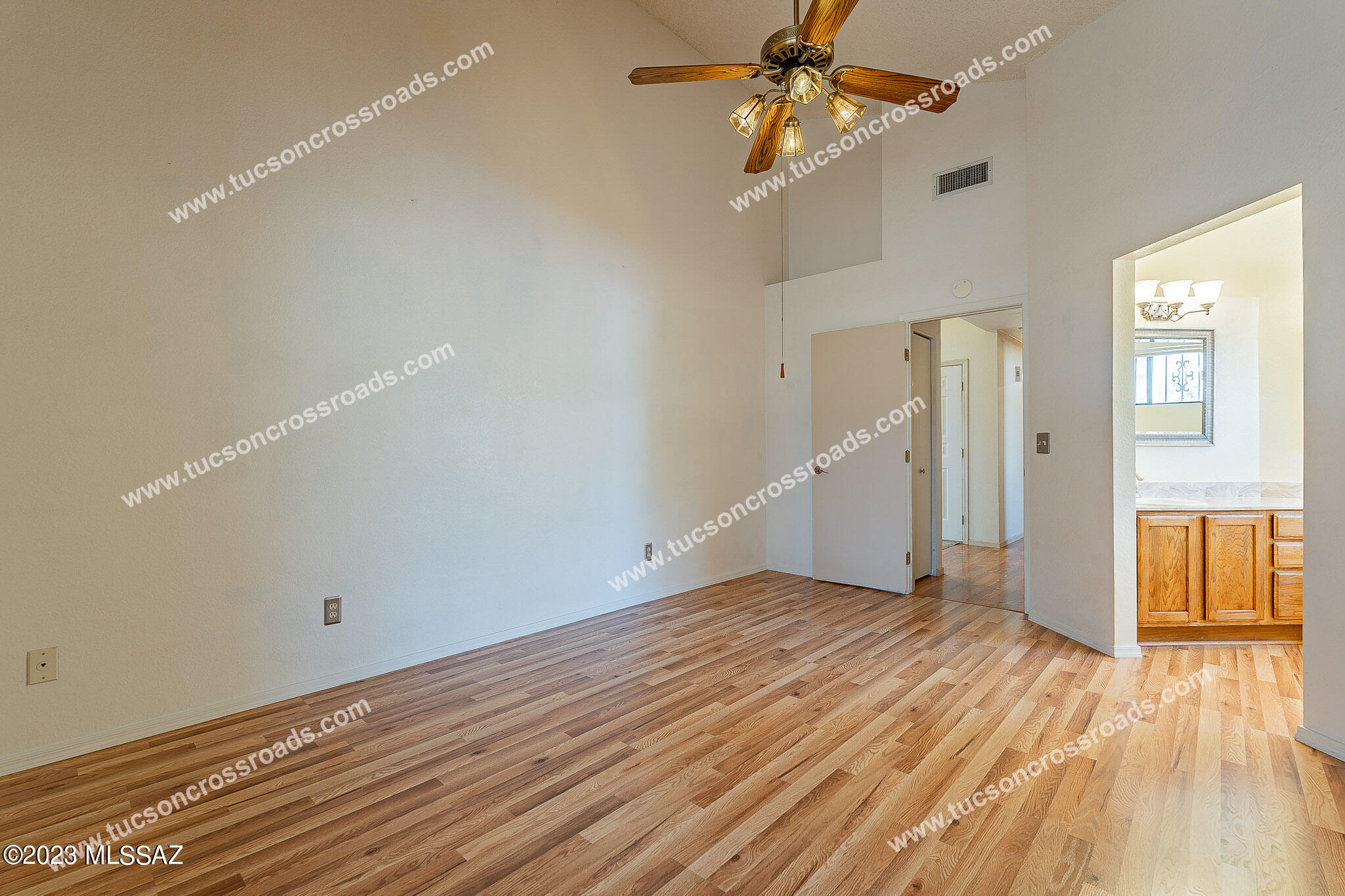 Kachina Ridge(1-27) - Residential Lease