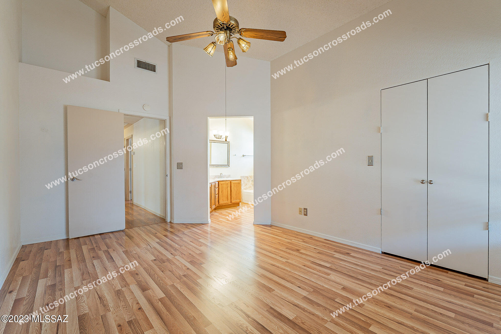 Kachina Ridge(1-27) - Residential Lease