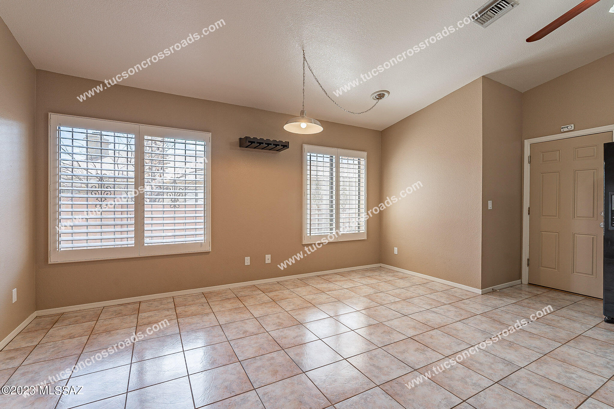 Kachina Ridge(1-27) - Residential Lease