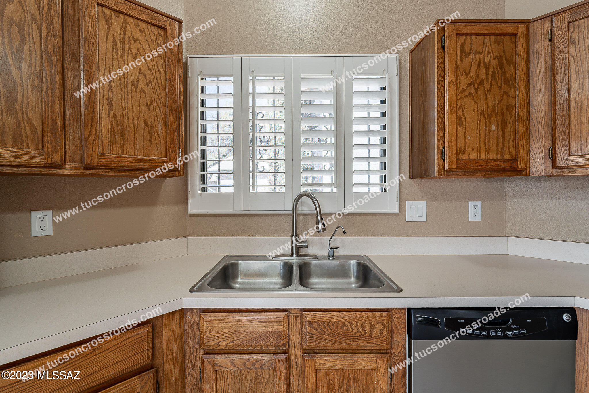 Kachina Ridge(1-27) - Residential Lease