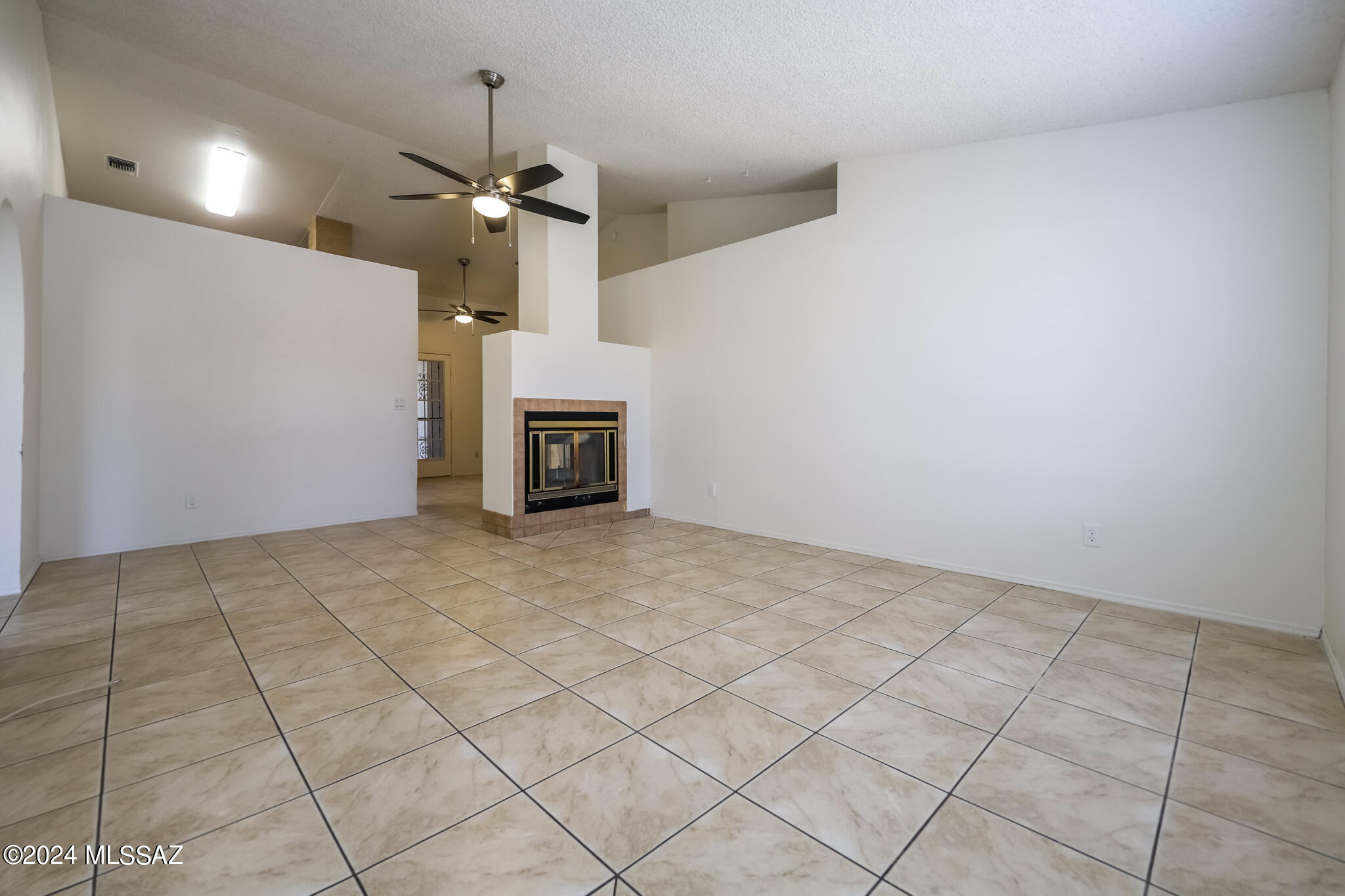 Oak Tree II at Midvale (273-519) - Residential Lease