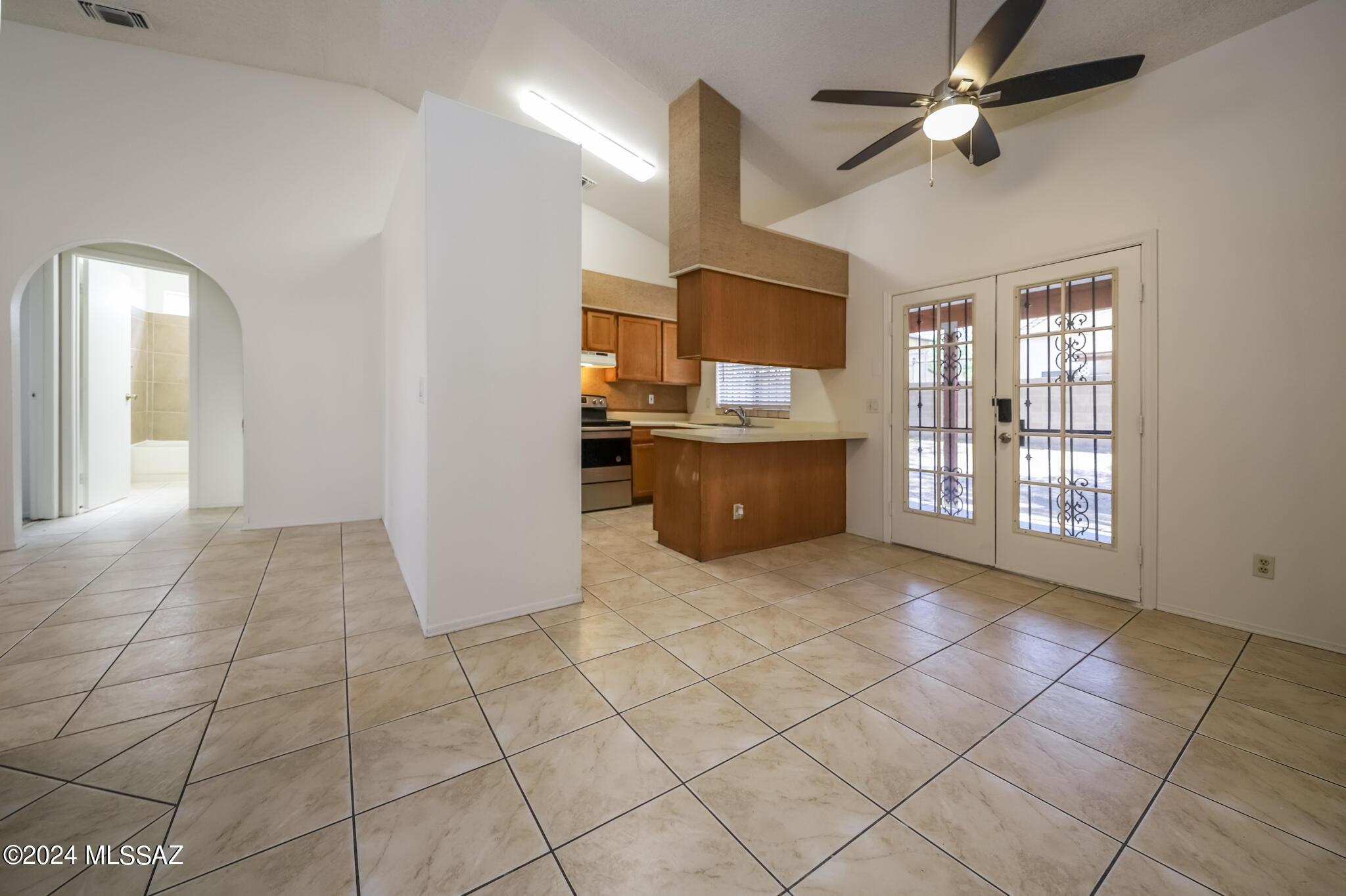 Oak Tree II at Midvale (273-519) - Residential Lease