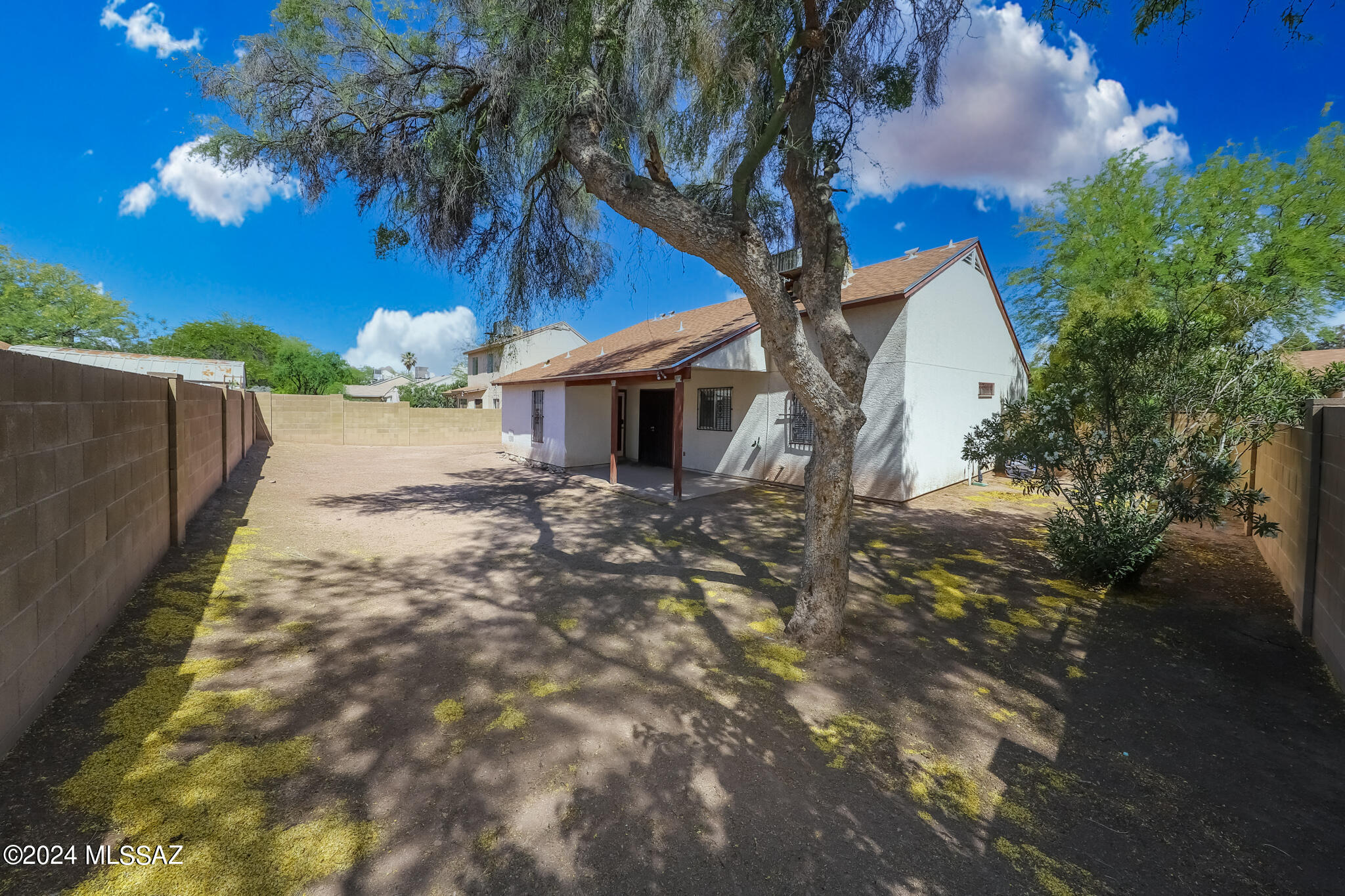 Oak Tree II at Midvale (273-519) - Residential Lease
