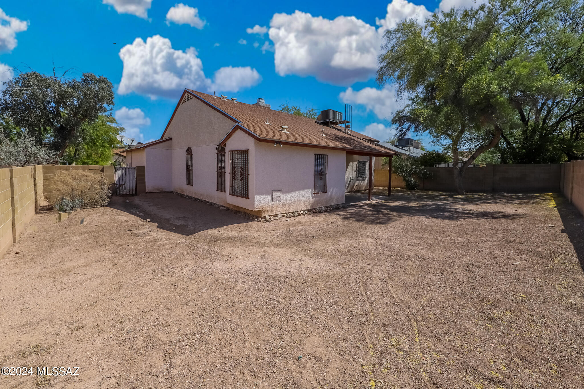 Oak Tree II at Midvale (273-519) - Residential Lease
