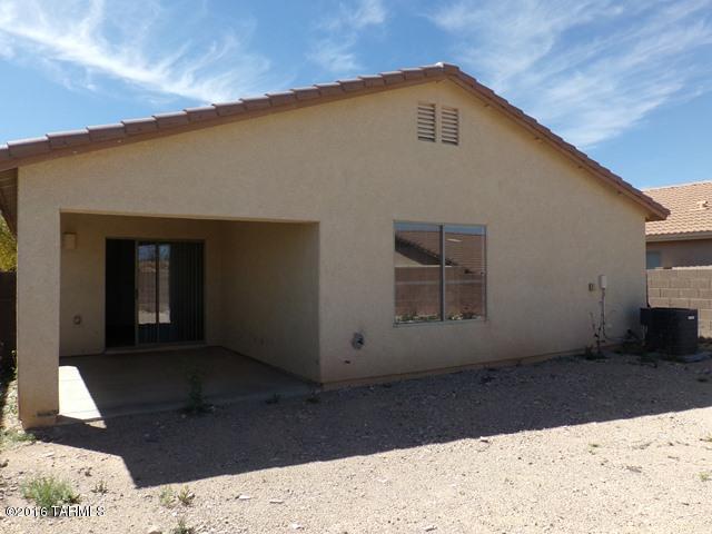Rancho Del Lago (1-100) - Residential Lease