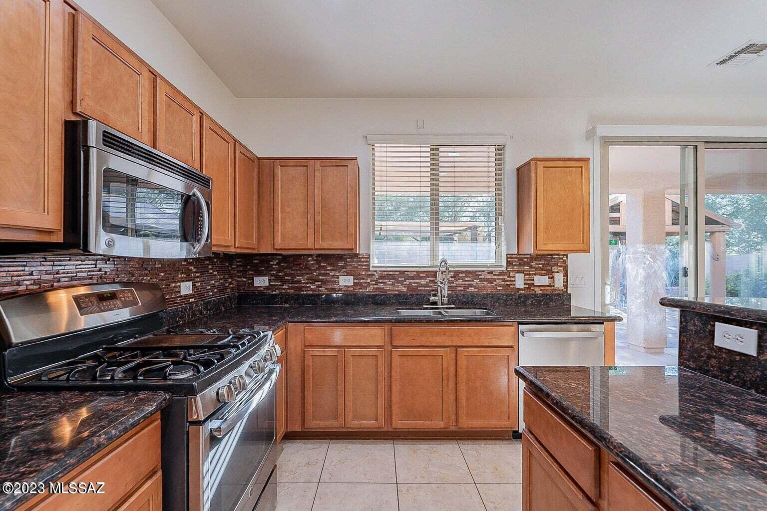 San Lucas Block 11 - Residential Lease