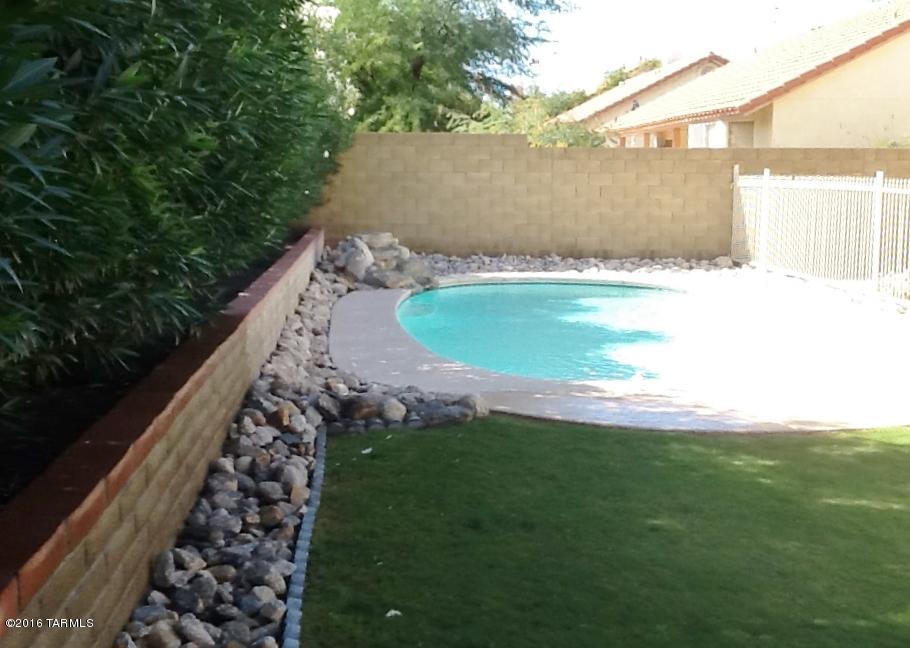 Elliott Homes At Rita Ranch (1-521) - Residential