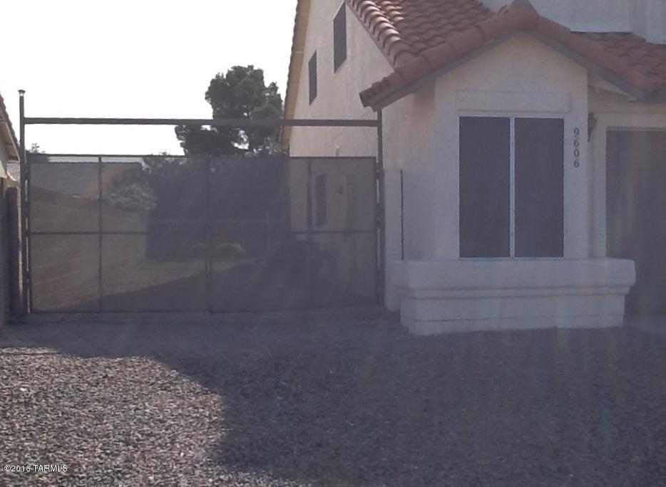 Elliott Homes At Rita Ranch (1-521) - Residential