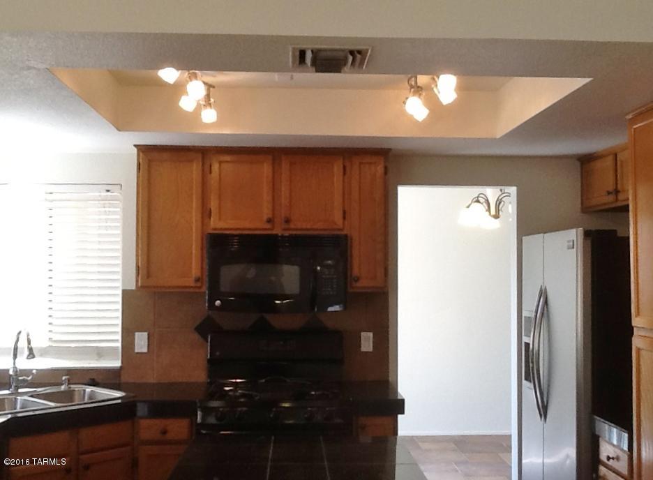 Elliott Homes At Rita Ranch (1-521) - Residential