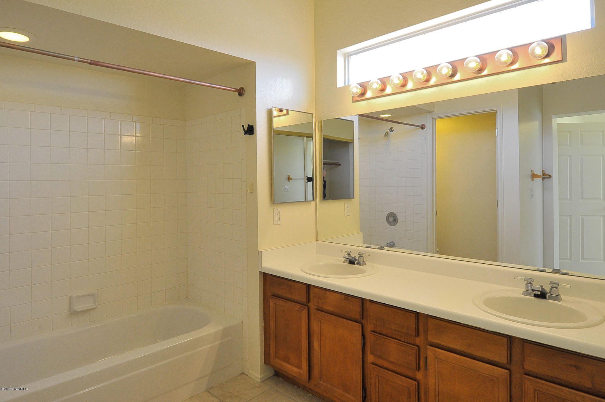 North Ranch (1-187) - Residential Lease