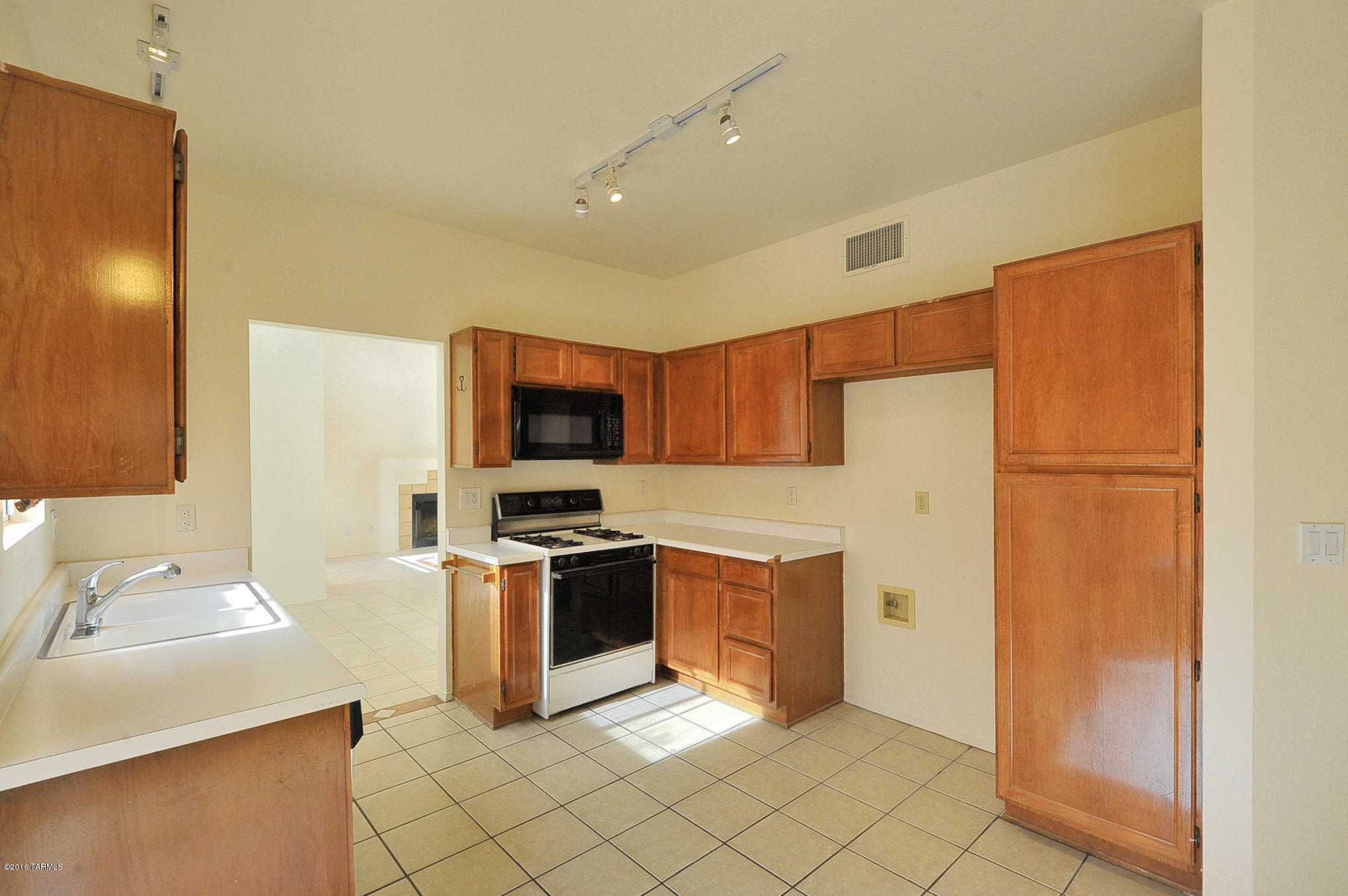 North Ranch (1-187) - Residential Lease