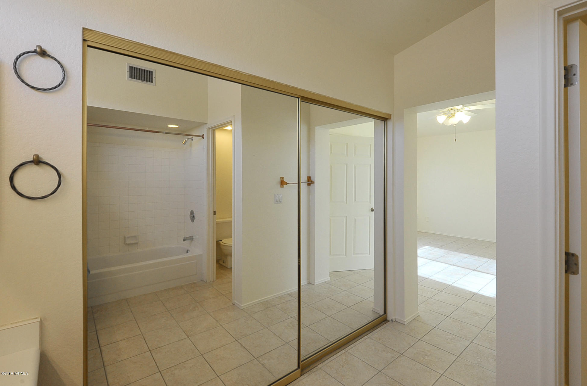 North Ranch (1-187) - Residential Lease