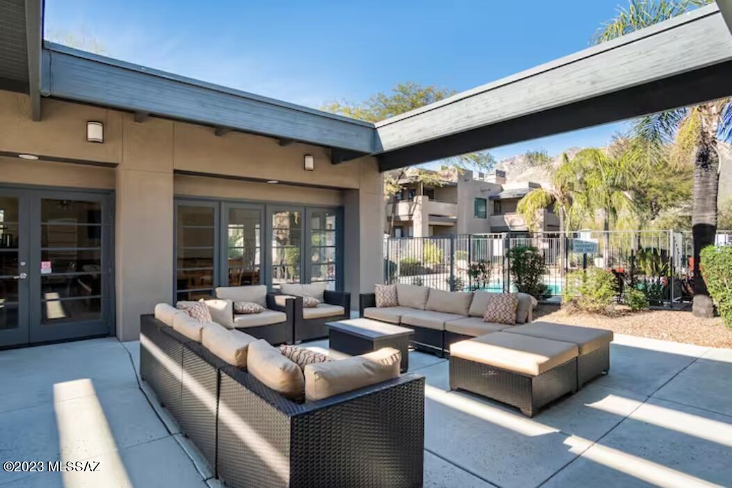 Greens at Ventana Canyon - Residential