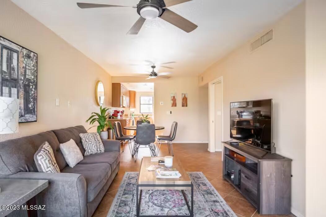 This condo is in one of the most desirable locations in the city, the Tucson foothills, with a private balcony and view of the Catalina Mountains, trails for walking and biking, pools, gym, and spas. Diagonal from grocery store, restaurants, and more! 3 heated pools to pick from. There is also golf course available. You can not beat this location and unreal views!
