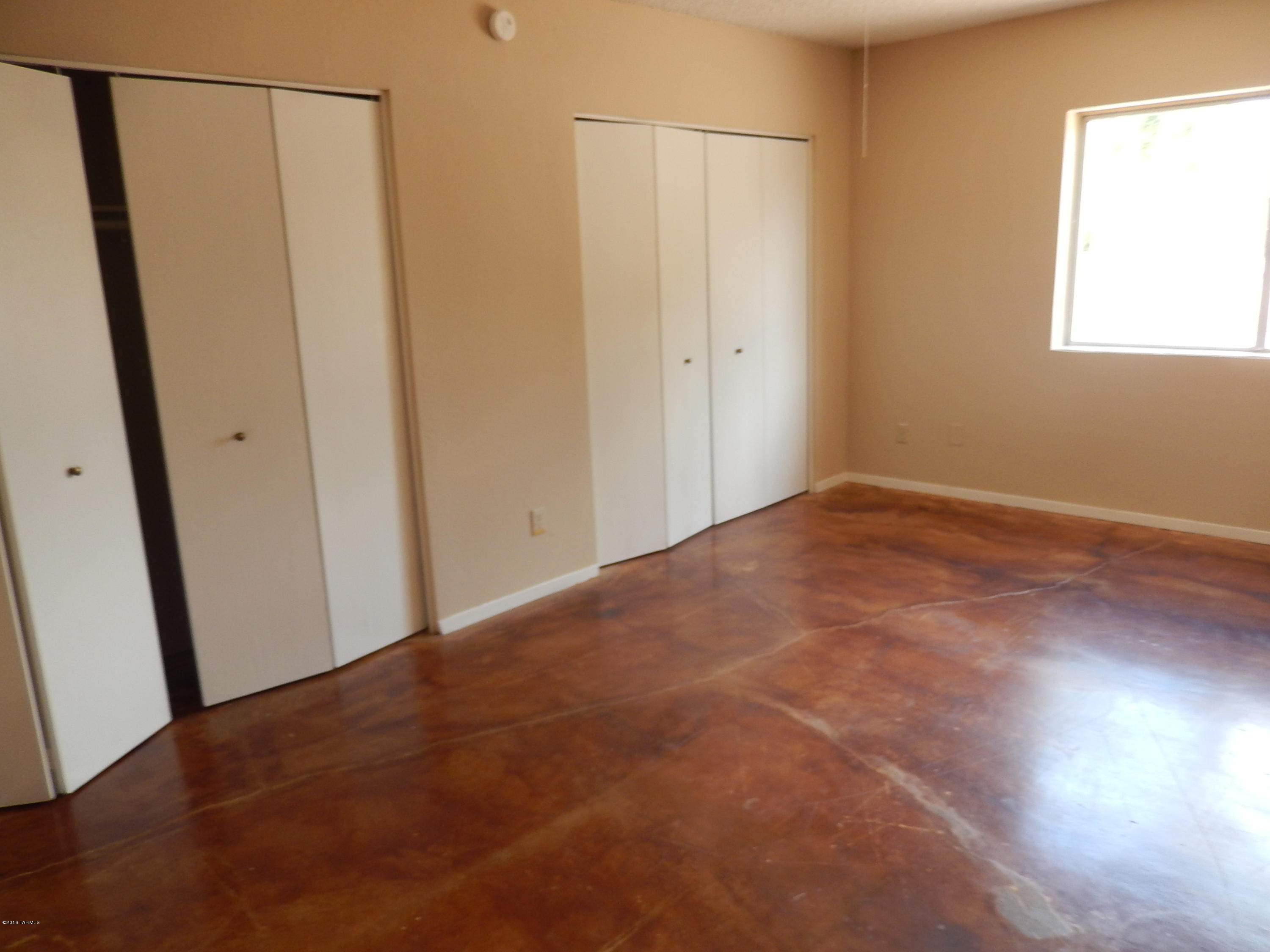 Spanish Meadows Twnhss (1-105) - Residential