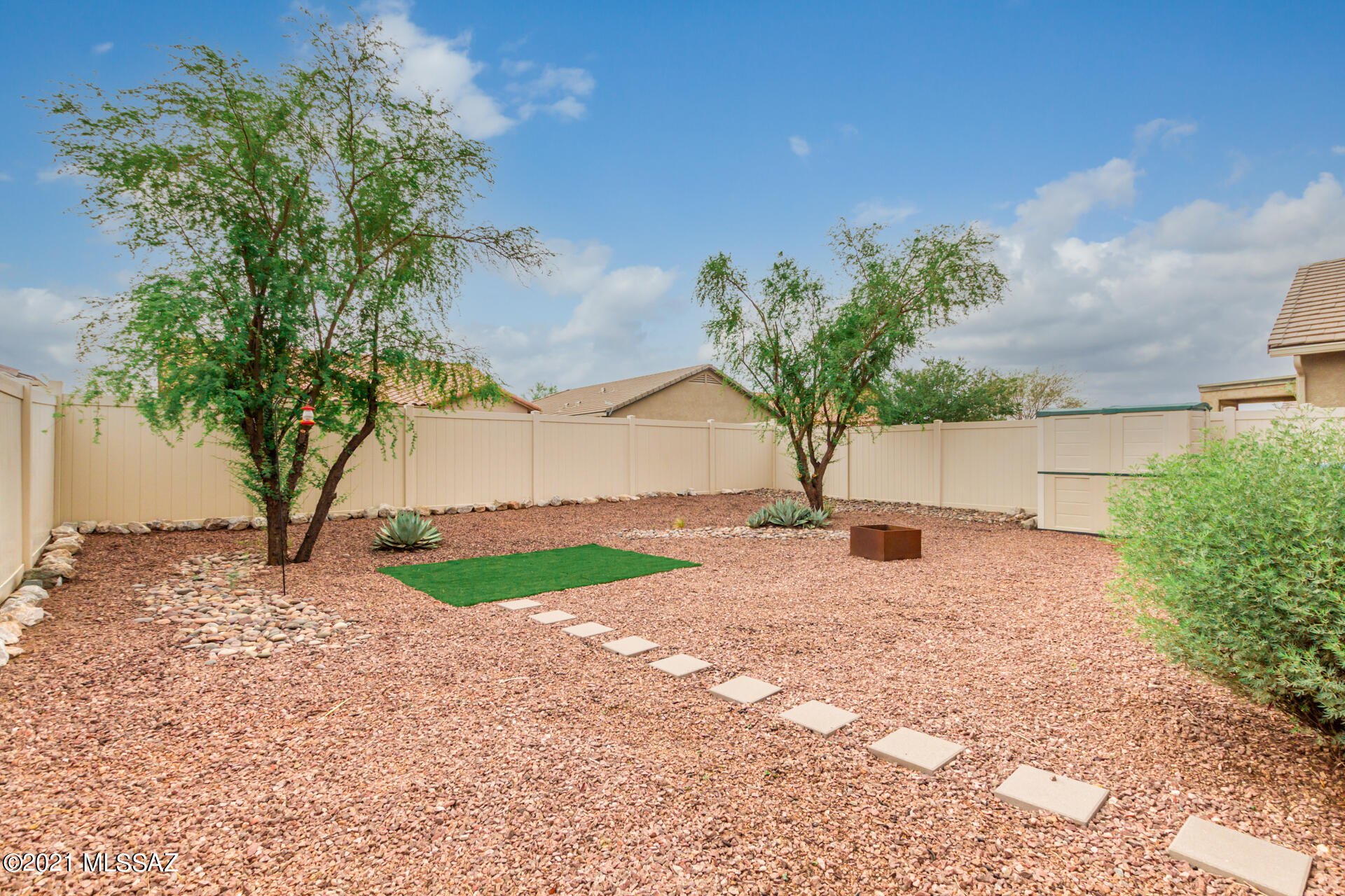Red Rock Village 1 - Residential