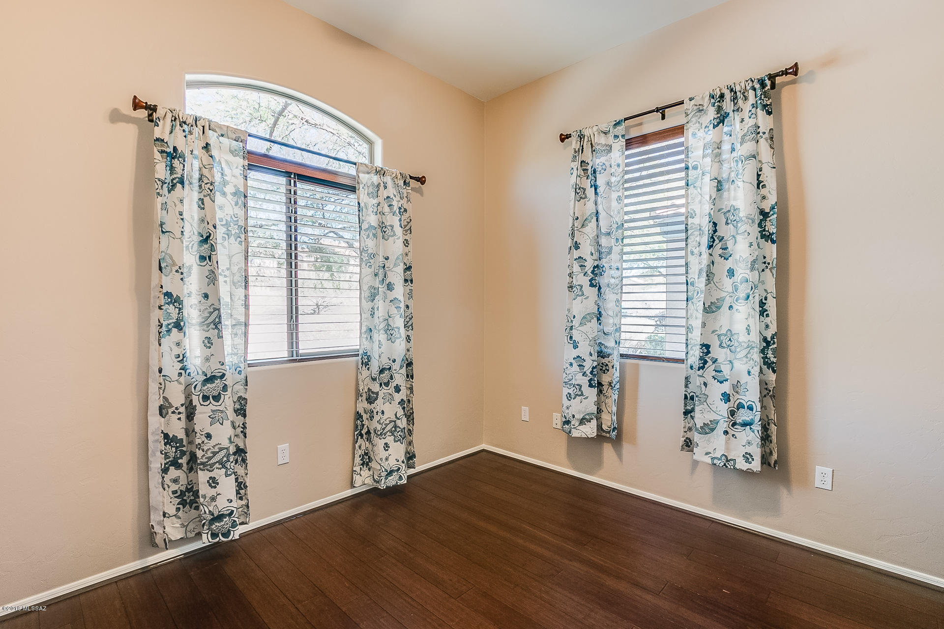 Rancho Del Lago (1-100) - Residential