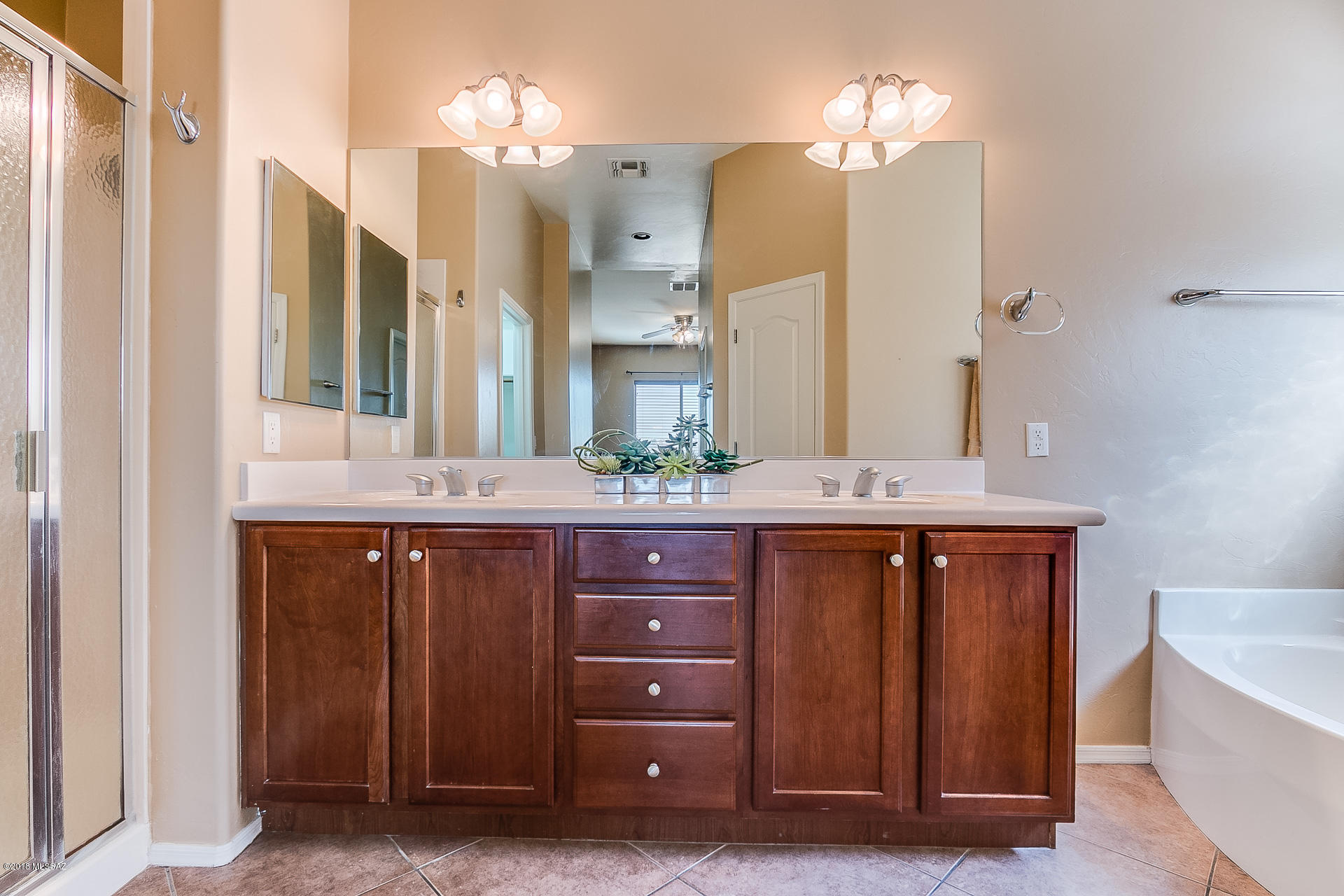 Rancho Del Lago (1-100) - Residential