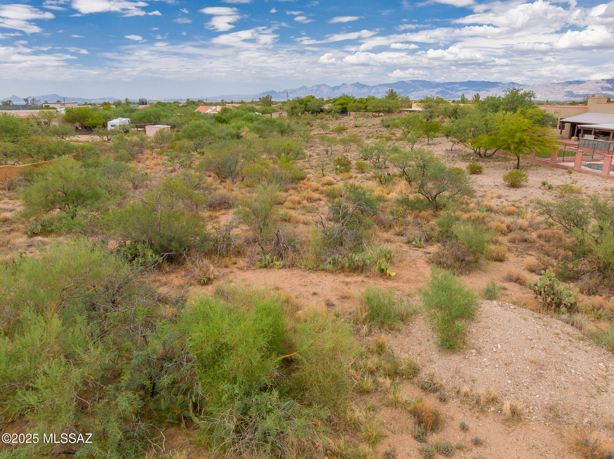 New Tucson Unit NO. 25 - Land