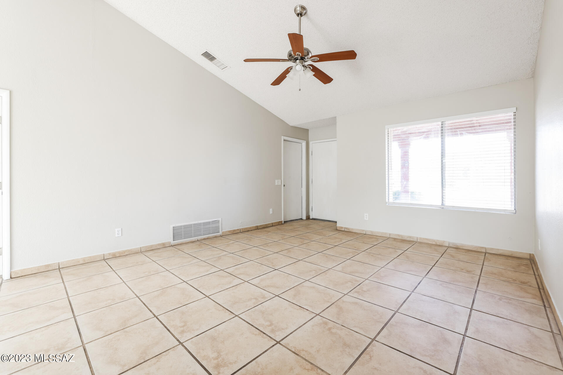 Salida Del Sol IV (1-130) - Residential Lease