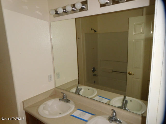 Presidio De Las Montanas - Residential